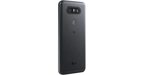 LG Q8